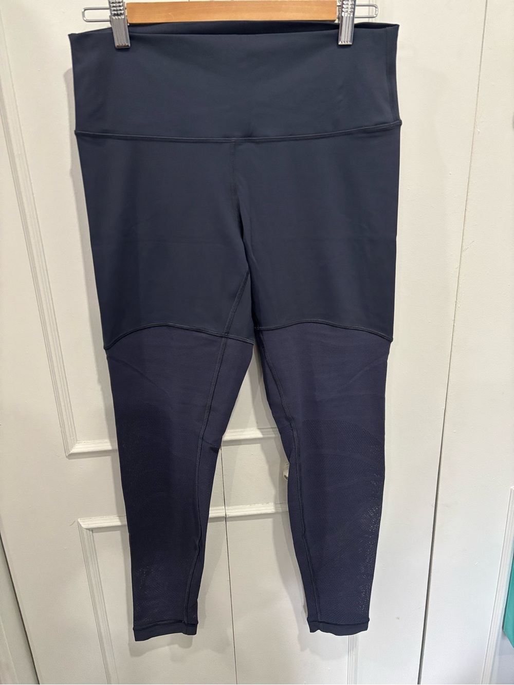 Lululemon Mesh Leggings HR 28” Midnight Blue